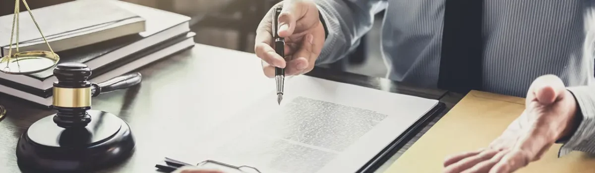 lawyers-law-firm-practice